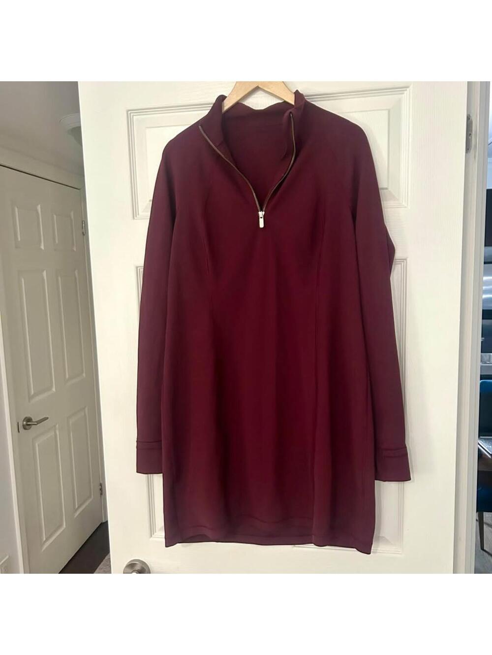 Lululemon Define Long Sleeeve Relaxed Fit Dress size large